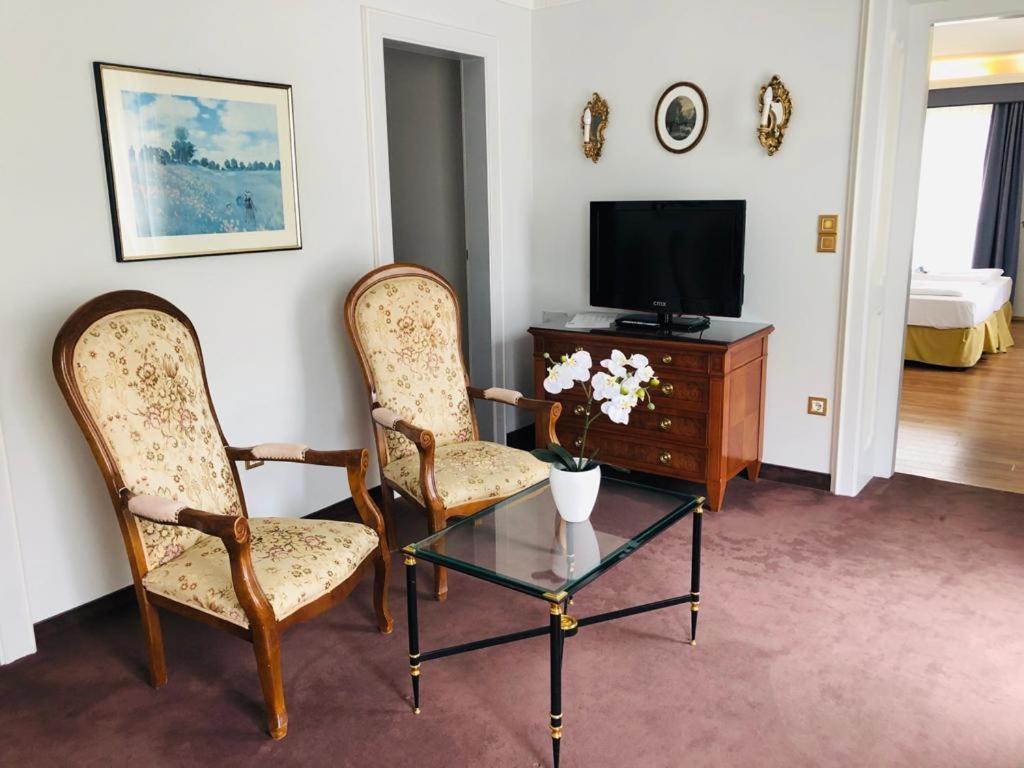 Schloss Kurhotel Щробл Екстериор снимка