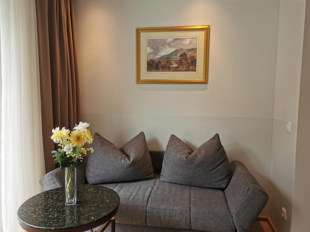Schloss Kurhotel Щробл Екстериор снимка